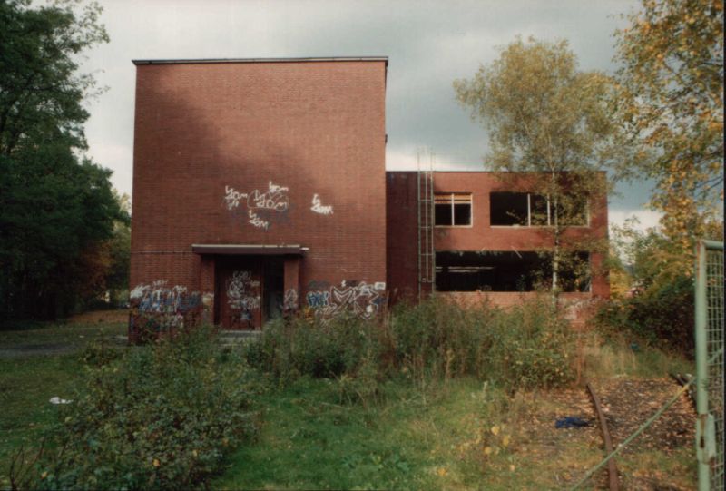 Fotos/Rommenholler/Rommenhoeller_Wagenhalle_1994.jpg